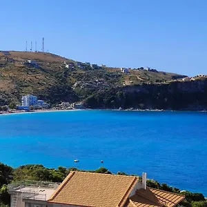  Pensión Tato: Horizon Haven With Panoramic Sea Views In Himare.