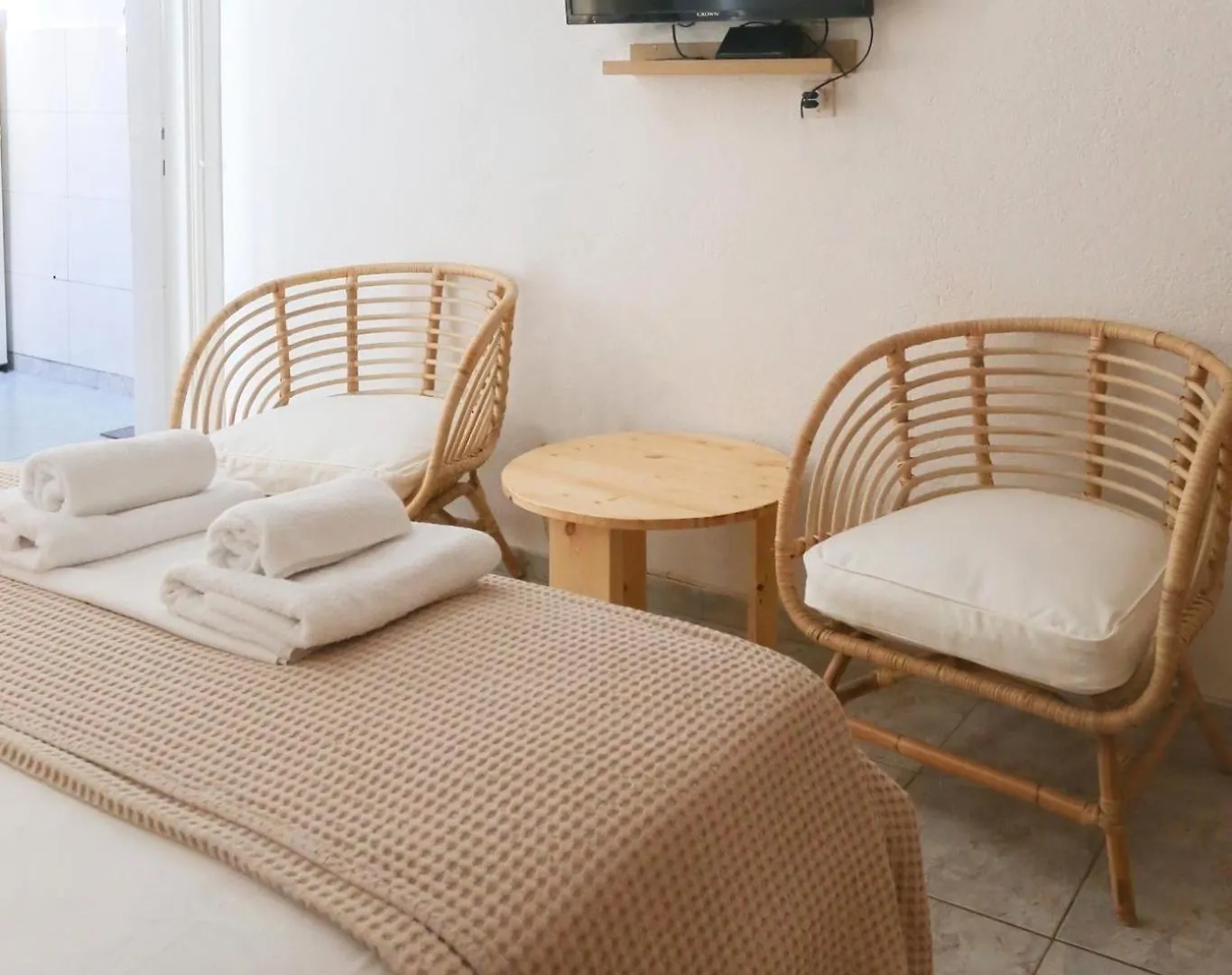 Nona'S Rooms Himarë